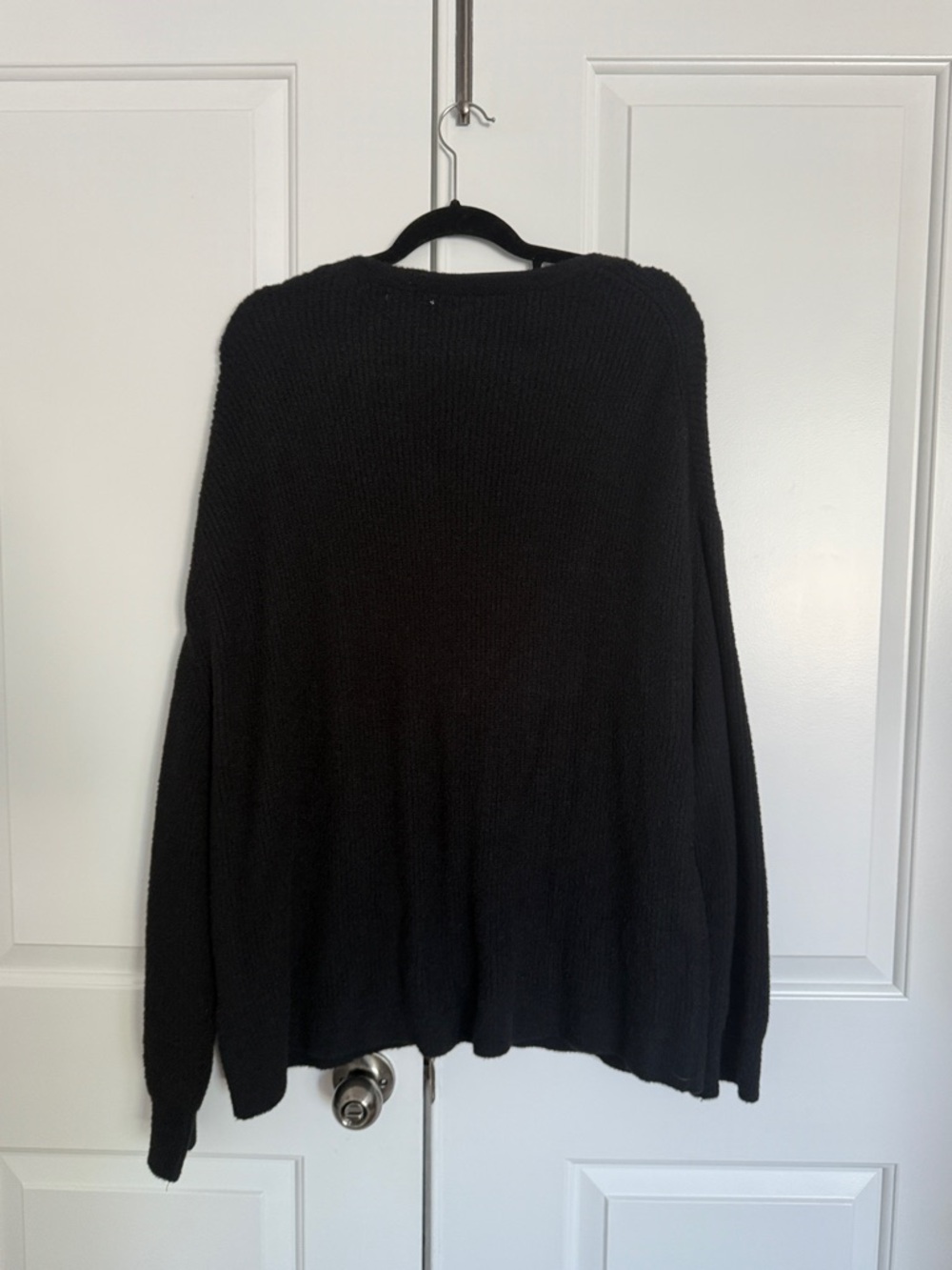 American Eagle Outfitters Oversized Black V-Neck Button Cozy Cardigan - Picture 6 of 6